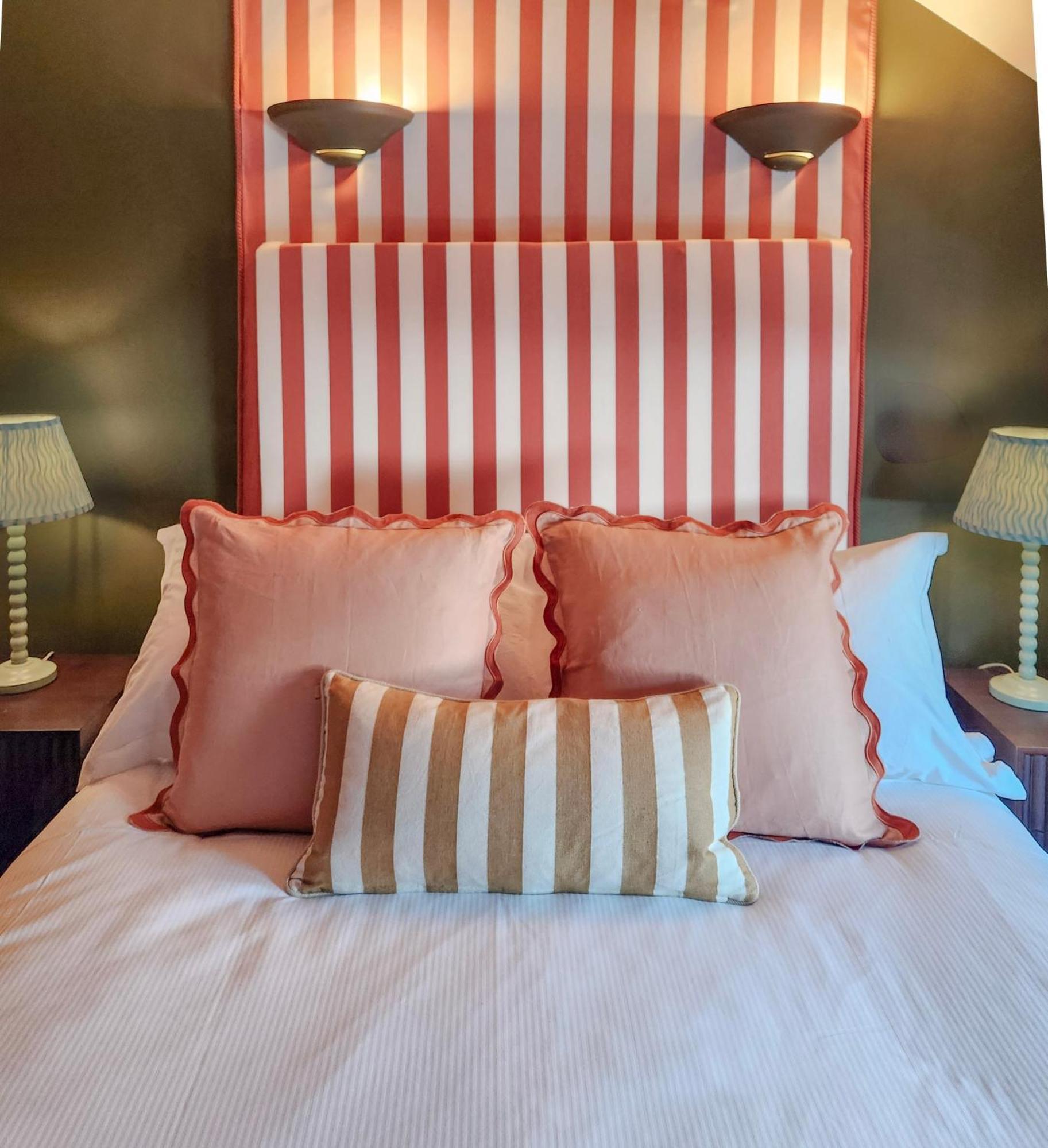 The Hare & Hounds Inn 보우랜드 브리지 외부 사진
